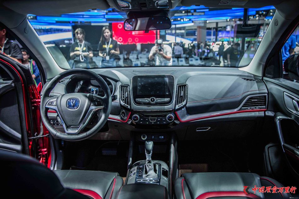 長安全新SUV CS55將上市 預(yù)計不到8萬