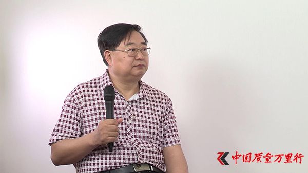 接受澎湃新聞采訪時的趙文生。  澎湃新聞記者 刁凡超 圖