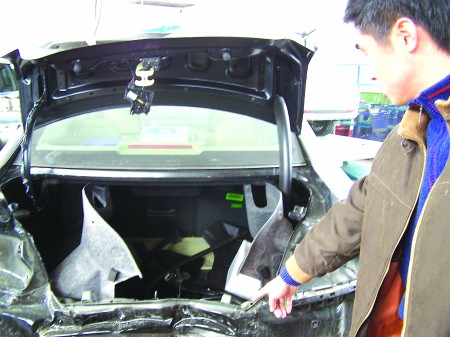 配件一月不來別克新君越車主陷修車等件門(圖)