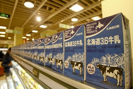 我國防范口蹄疫禁日本奶粉入境3月產牛乳在售