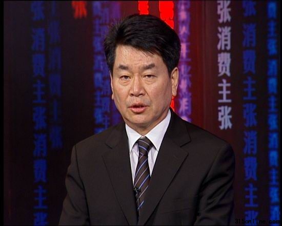 圖為錦湖輪胎(中國)董事長李漢燮
