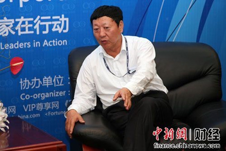 點(diǎn)圖查看下一頁(yè) 財(cái)經(jīng)年中盤(pán)點(diǎn):眾大佬揮手隱退爭(zhēng)議人物涌現(xiàn)