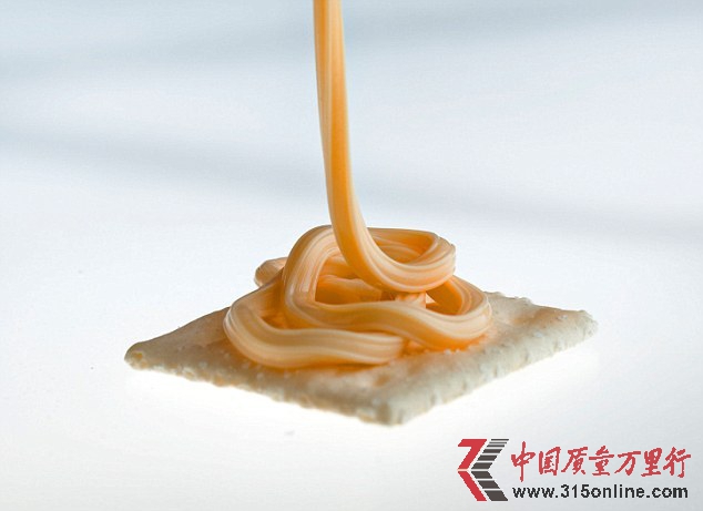 制造美味的奶酪也要用到氨氣。 制造美味的奶酪也要用到氨氣。